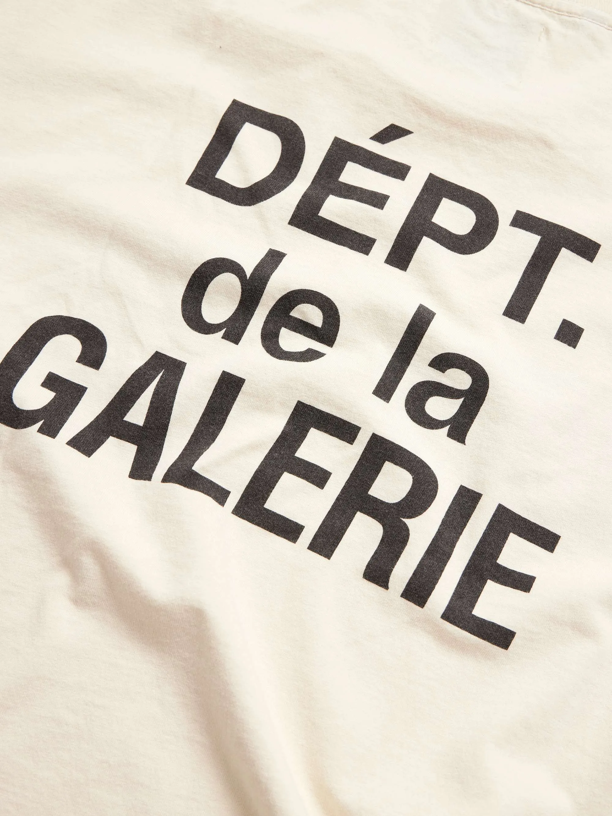 GALLERY DEPT. SELF TITLE TEE New green METROPOLITAN slogan printed short-sleeved Metropolis French TEE Cream S-XL Genuine fabric Original craftsmanship Tube-woven side seam fabric Ready-made garments dyed Same as the original Water slurry printing Breathable and no feel Hand-worn and distressed Top purchasing level